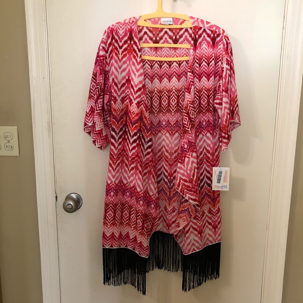 Lularoe Monroe kimono (Small)